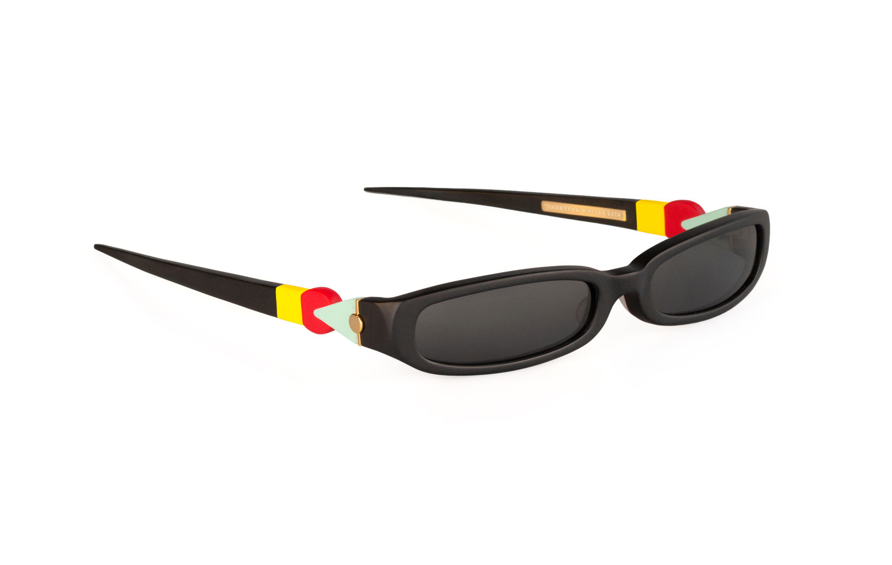 FAKBYFAK x Pilar Zeta  GRACE. Sunglasses. Classic Glossy Black Code: FBF-14-02-01